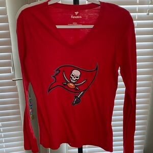 Fanatics Red V-Neck Long Sleeve Shirt Buccaneers